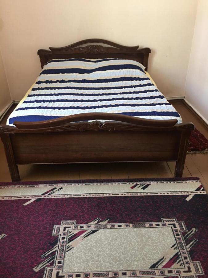 Friendly B&B Gyumri Ngoại thất bức ảnh
